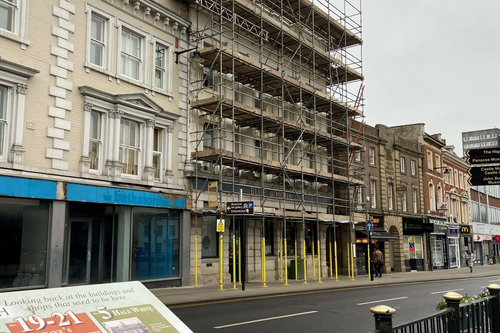 Bedford High Street Scaffolding
