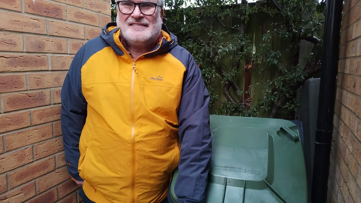Green lidded bin collections resume in Bedford Borough Bedford