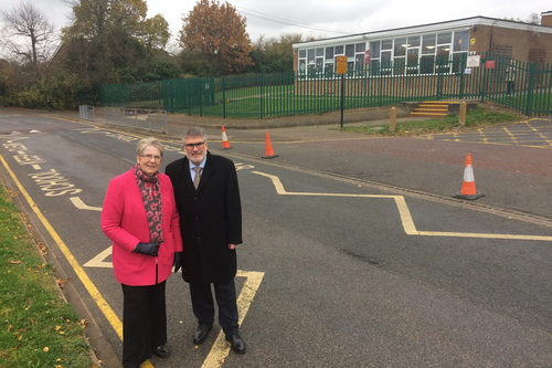 Mayor Dave Hodgson and Cllr Wendy Rider outside Scott Primary School